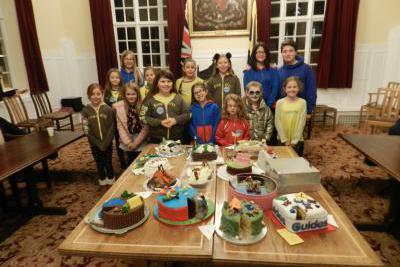 Bake-Off-girlguiding-cubs-Tamworth in Bloom